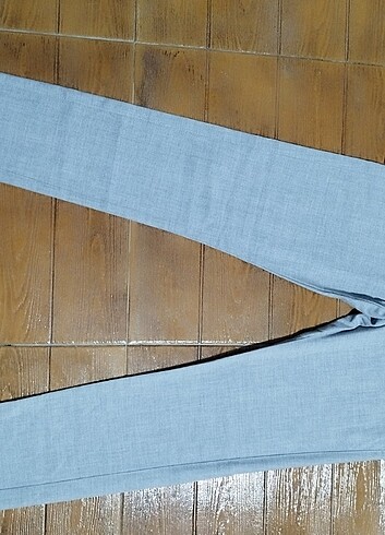 30 Beden gri Renk #Şık slim fit pantolon .Eni 38 Boyu 103 Paça 15 ????????????BOM
