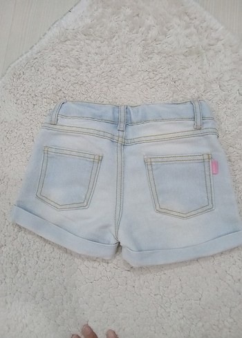 Kızlar için Beyaz Düğmeli Denim Şort - Görsel 6