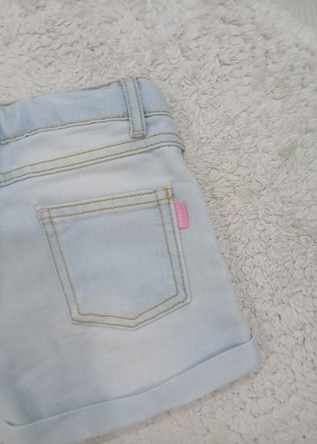 Kızlar için Beyaz Düğmeli Denim Şort - Görsel 7