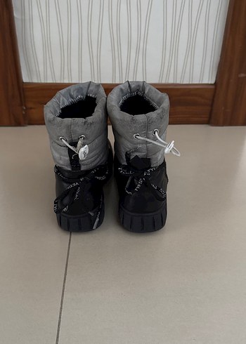 Kız çocuk bot - Görsel 4