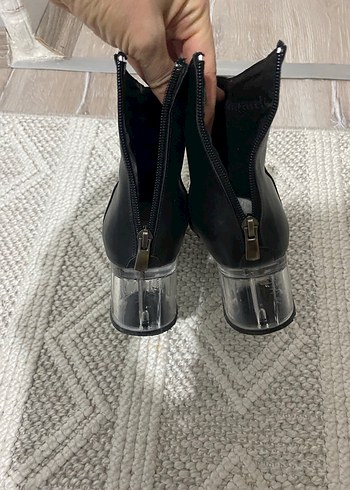 Siyah Deri Stiletto Topuklu Kadın Bot - Görsel 3