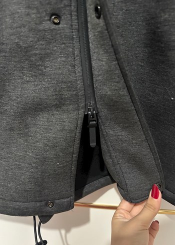 Zara Gri Kapüşonlu Erkek Midi Mont - Görsel 4