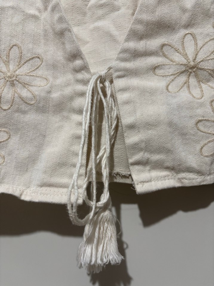Nakışlı Beyaz Keten Bohem Yelek - Görsel 3