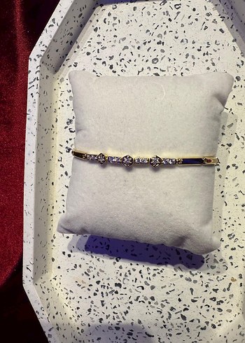 Xuping Minimalist Altın Renkli Düğün Bilekliği - Görsel 3