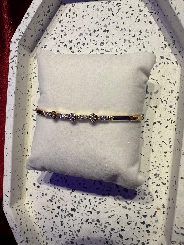 Xuping Minimalist Altın Renkli Düğün Bilekliği - Görsel 2