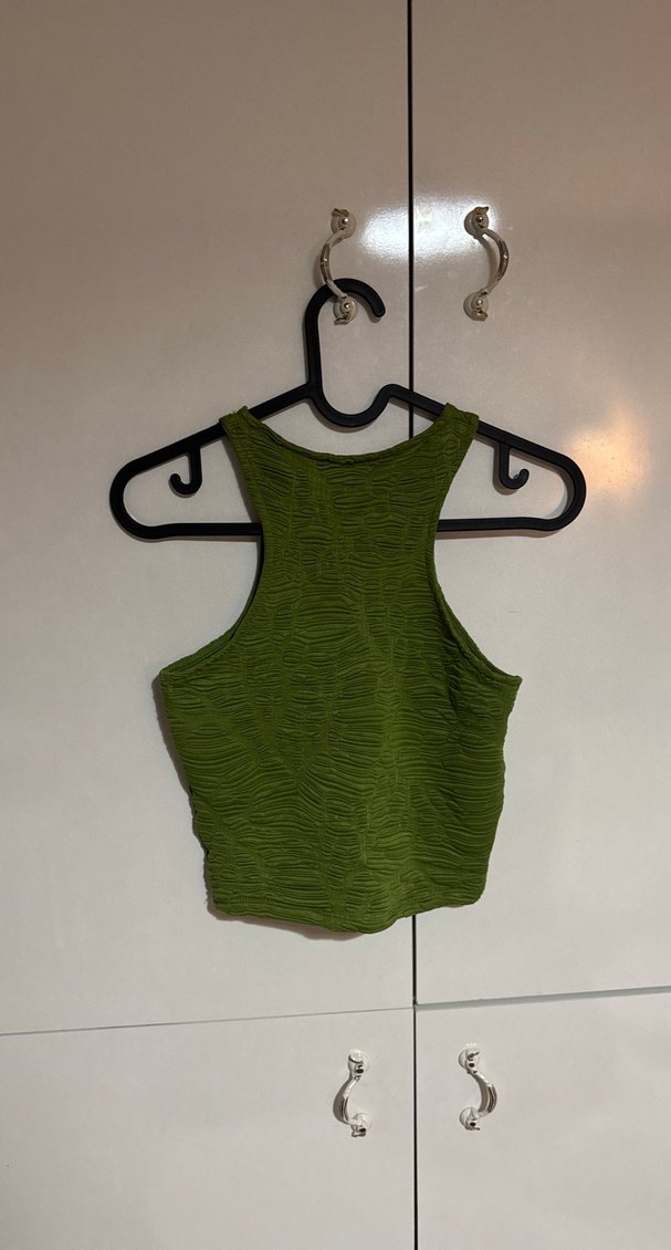 Bershka Yeşil Kolsuz Mini Keten Bluz - Görsel 4