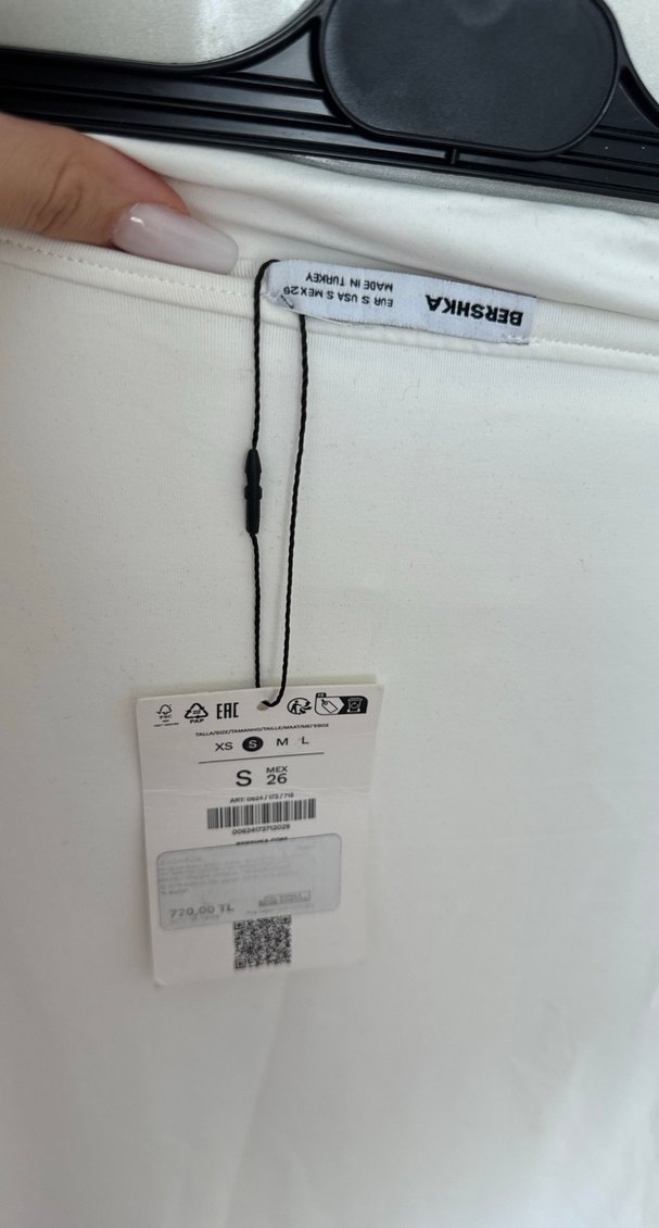 Beyaz Straplez Uzun Elbise - Görsel 5