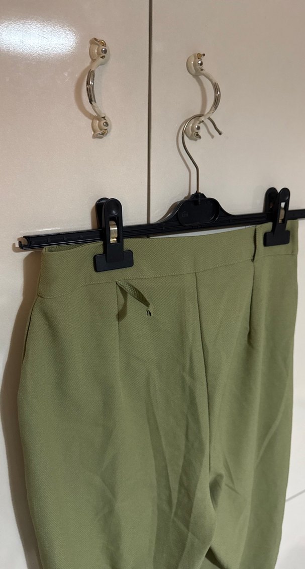 Kadın Haki Pilili Midi Kumaş Pantolon - Görsel 5