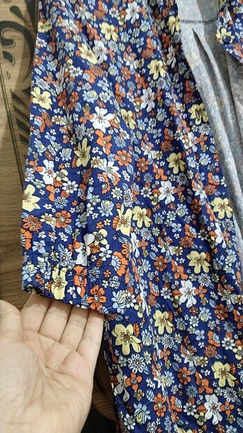 Temiz çok az giyilmiş gömlek - Görsel 4