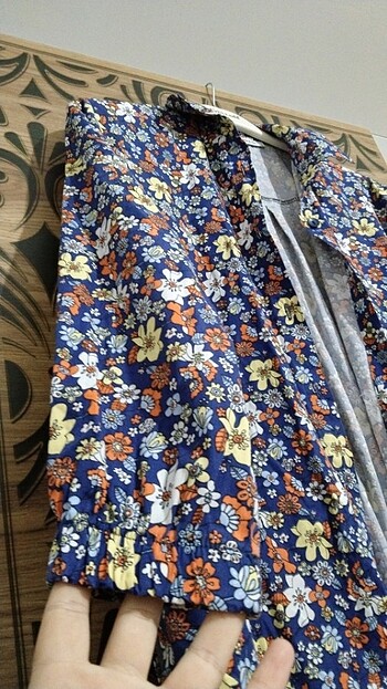 Temiz çok az giyilmiş gömlek - Görsel 5