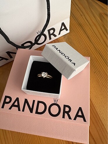 Pandora Pandora kalpli yüzük