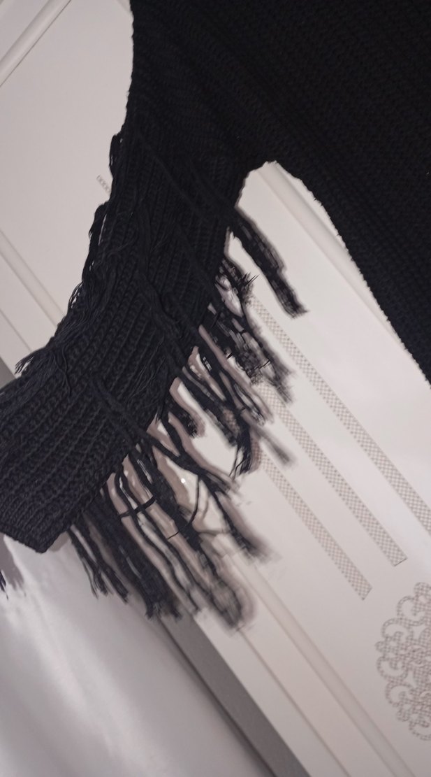 Siyah Uzun Kollu Örgü Kadın Kazak - Görsel 2