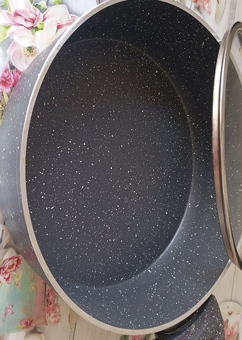 Gri Granit Cam Kapaklı Tencere - Görsel 2