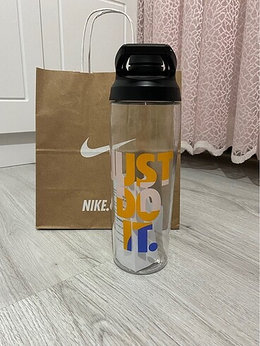 Nike suluk