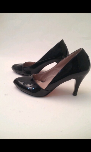 siyah stiletto