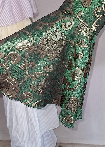 m Beden yeşil Renk Yaldızlı Şık Kaftan
