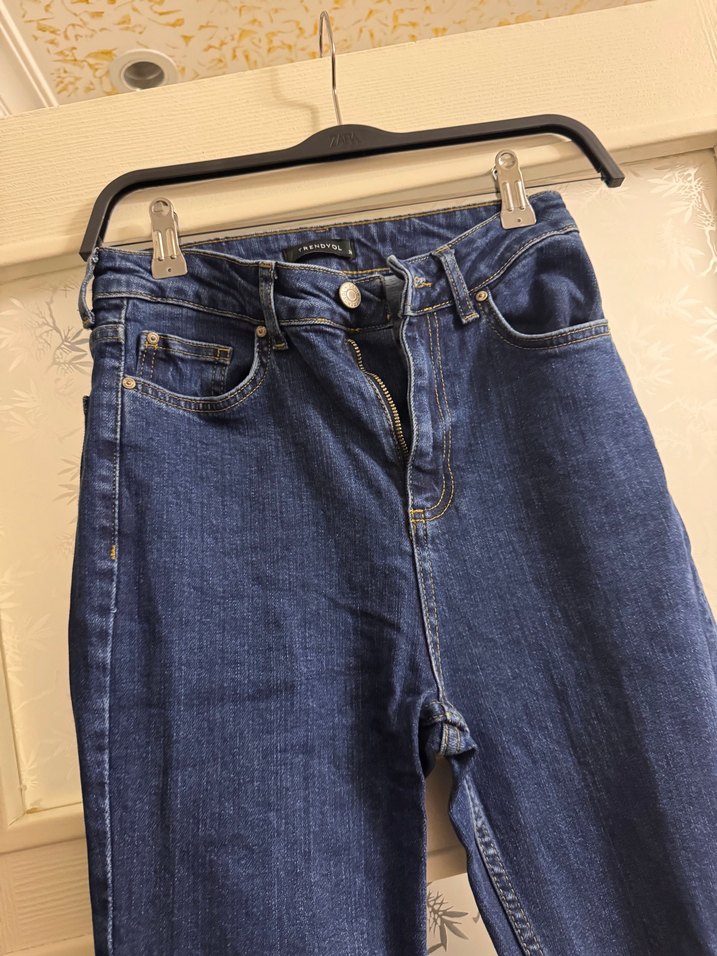 Kadın Lacivert Bol Kesim Midi Kot Pantolon - Görsel 2