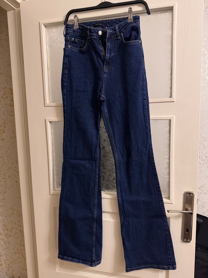 Kadın Lacivert Bol Kesim Midi Kot Pantolon - Görsel 3