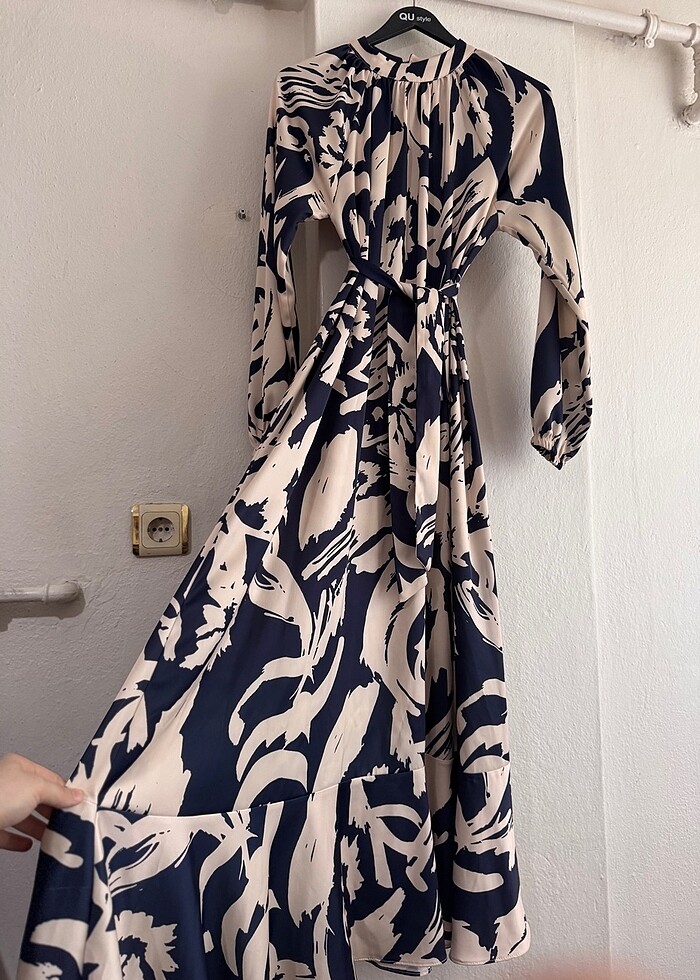 Saten Elbise - Görsel 3