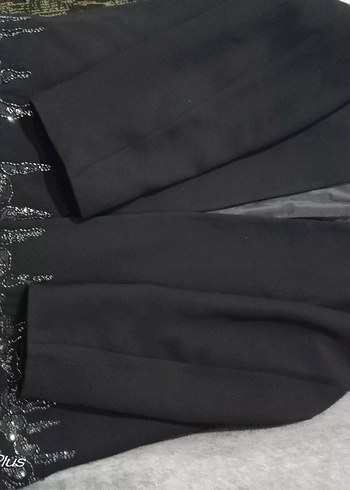50 Beden Nakışlı Lacivert Kadın Uzun Kollu ceket