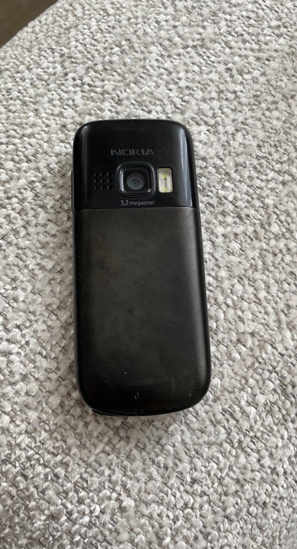 Siyah Nokia Tuşlu Telefon - Görsel 4