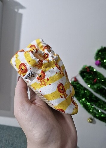 Aslan kaydırmaz patik - Görsel 2