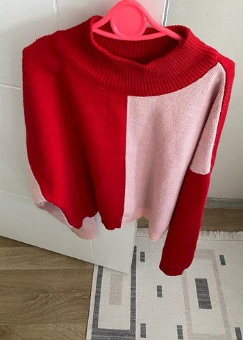 Kırmızı Pembe Renk Bloklu Kısa Triko Kazak - Görsel 4