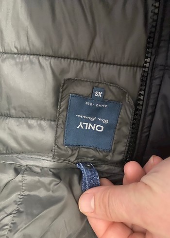 Gri Fermuarlı Kadın Kışlık Mont - Görsel 2