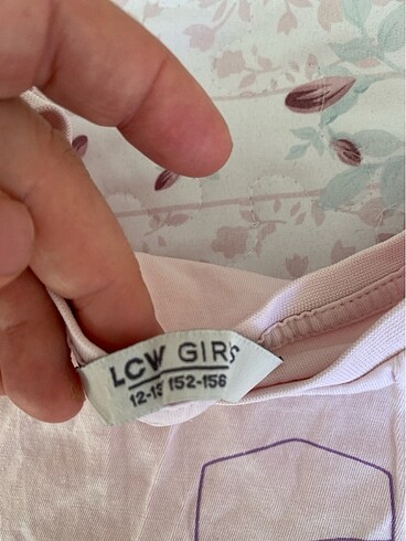 11-12 Yaş Beden çeşitli Renk Hepsı 50 tl