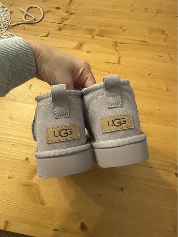 Ugg 38 numara pale smok