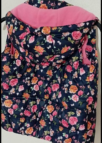 Çiçek Desenli Kız Çocuk Kapüşonlu Yelek - Görsel 2