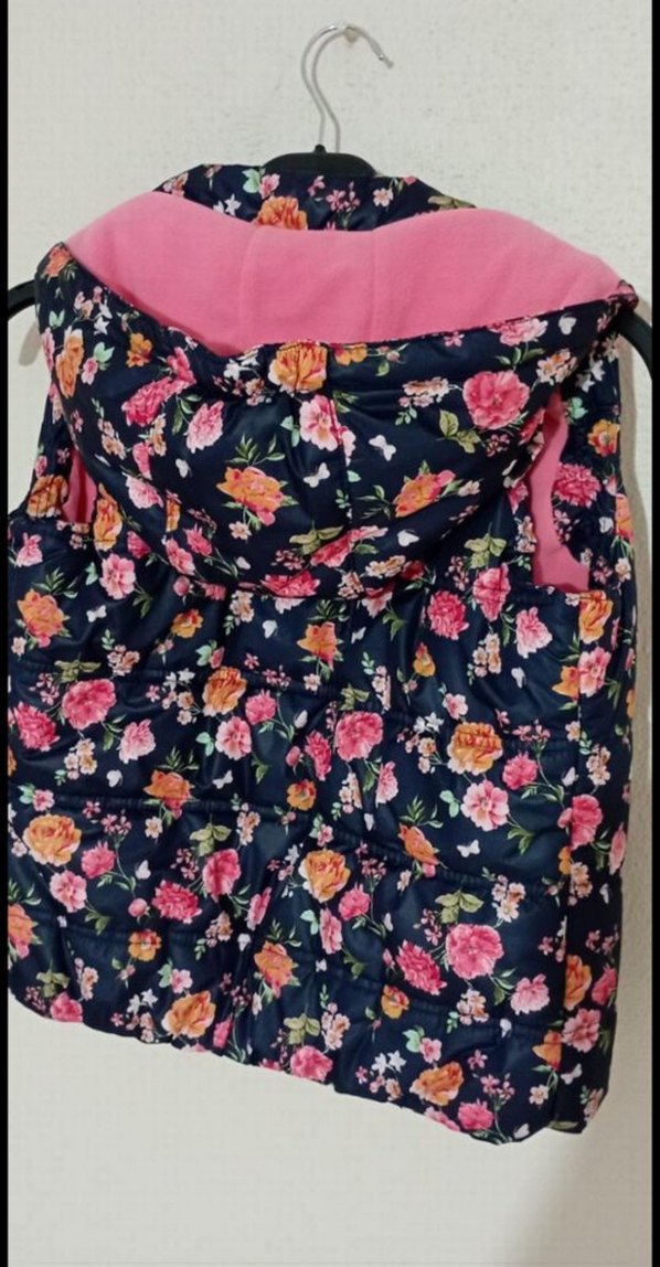 Çiçek Desenli Kız Çocuk Kapüşonlu Yelek - Görsel 2