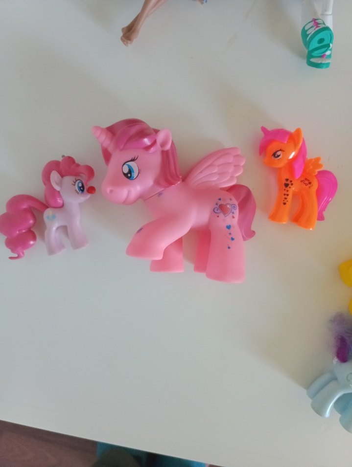 Renkli My Little Pony ve Bebek Figürleri - Görsel 3