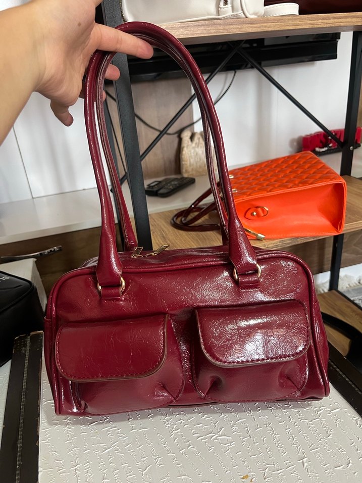 Klasik Kırmızı Deri Kadın Çanta - Görsel 3