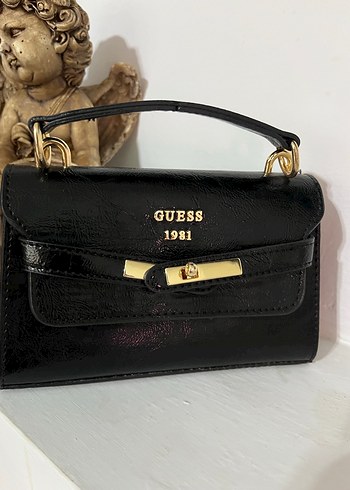 Guess 1981 Siyah Deri Kadın Çanta