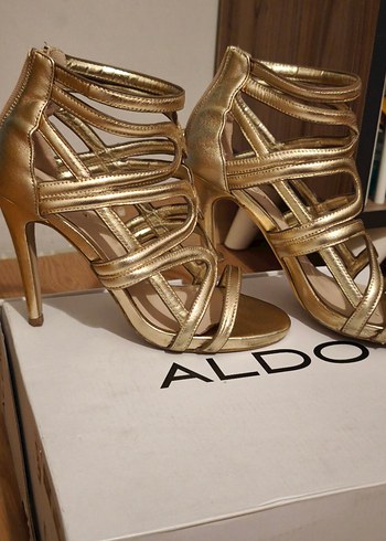 Aldo 38