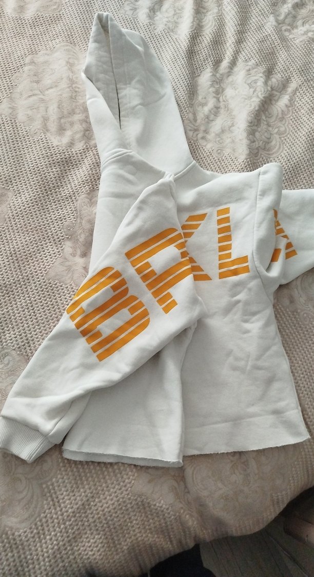 Kadın Beyaz Kapüşonlu Kolsuz Mini Sweatshirt - Görsel 3