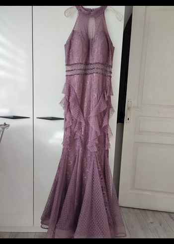 Dantel Detaylı Mor uzun Nişan Elbisesi - Görsel 5