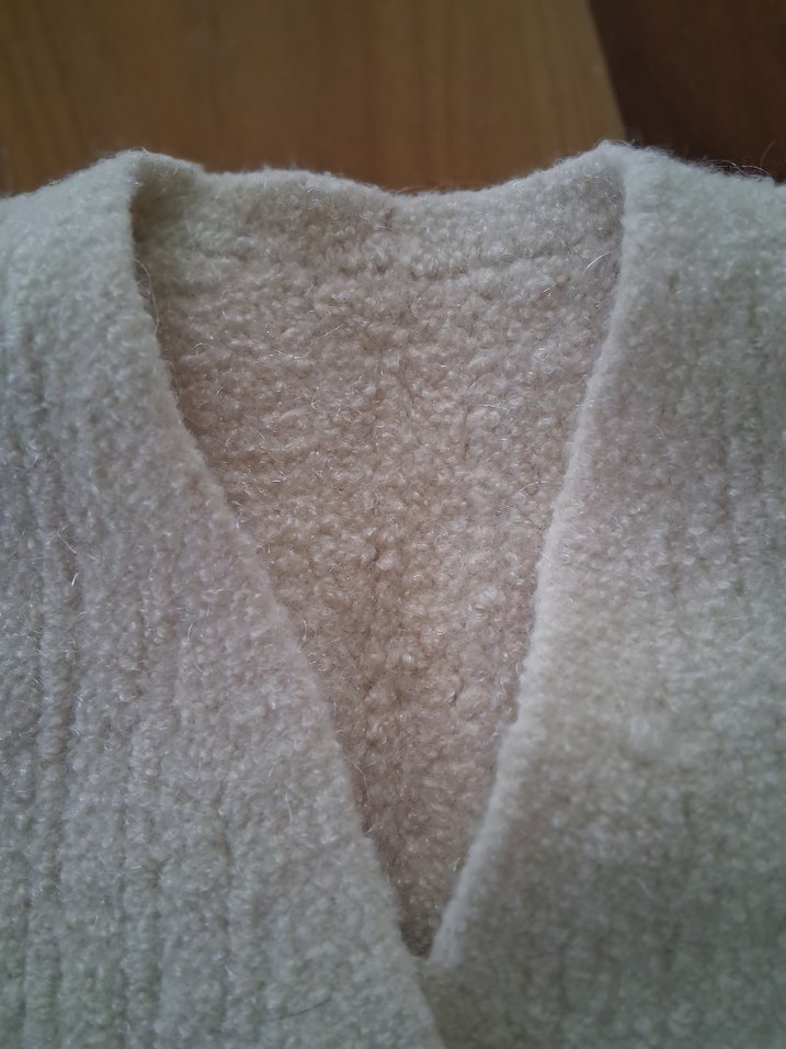 Kadın Gri Keten Örgü V Yaka Yelek - Görsel 4