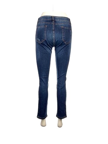 34 Beden PreLoved Jean / Kot %70 İndirimli.