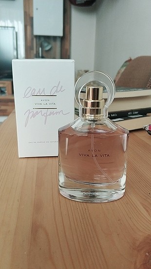 Avon Viva la Vita parfüm 