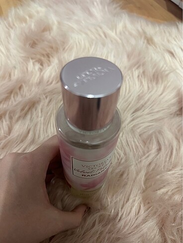 Beden Victoria?s Secret Body Mist