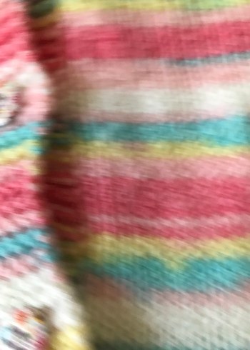 Çok Renkli Örgü Kız Çocuk Kolsuz Hırka - Görsel 3