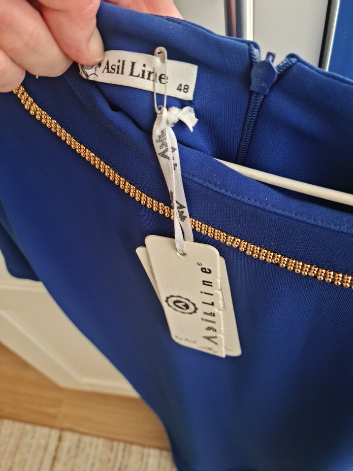 mavi etiketli elbıse - Görsel 3