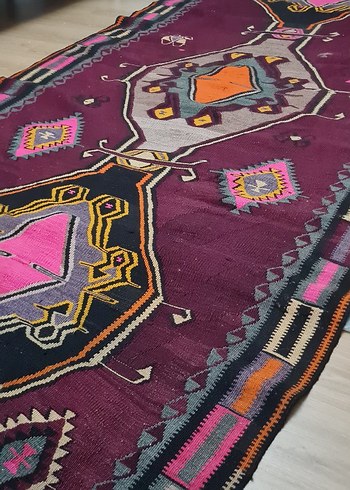 Çok Renkli Desenli Geleneksel yun kilim - Görsel 2