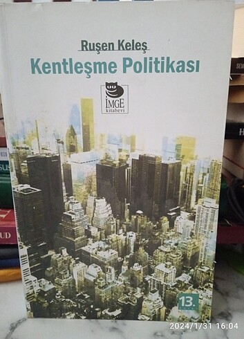 Kentleşme Politikası Ruşen Keleş