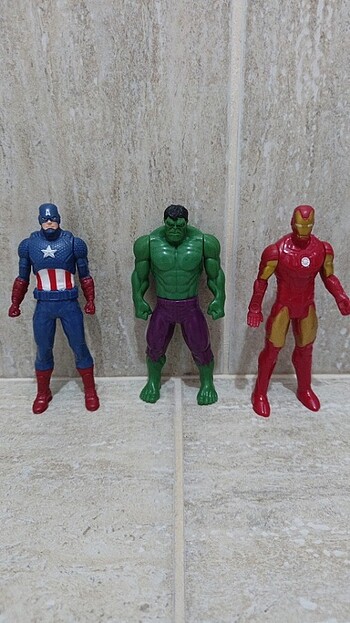 Hulk iron man ve kaptan Amerika 