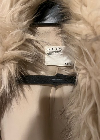 Bej Kadın Yumuşak Dokulu Kürk Mont - Görsel 3