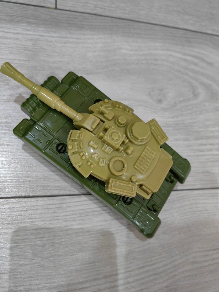 Koyu Haki Oyuncak Tank Araba - Görsel 2