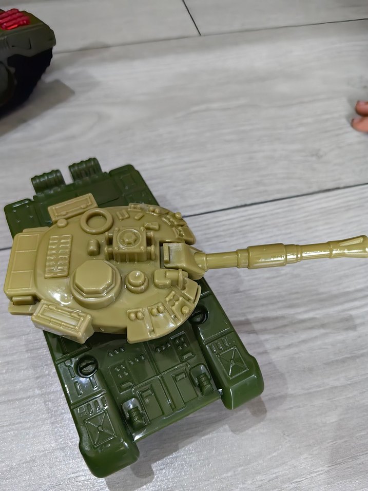 Koyu Haki Oyuncak Tank Araba - Görsel 4